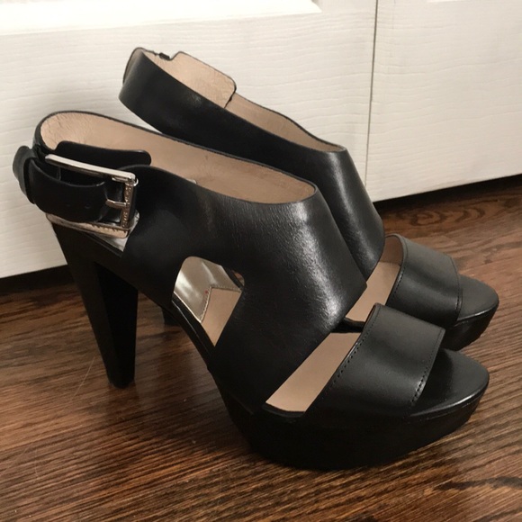 Michael Kors Heels - Picture 1 of 5